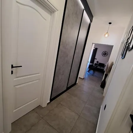 Daire Apartman Emilija