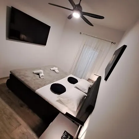 Daire Apartman Emilija *