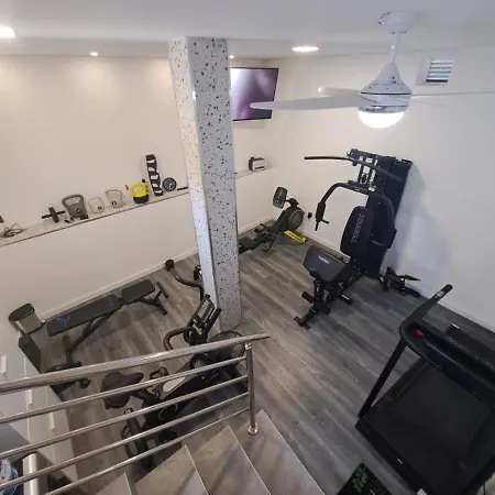 Daire Apartman Emilija Šibenik