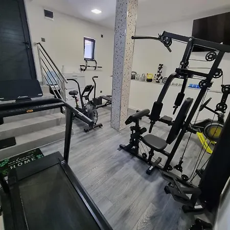 Daire Apartman Emilija Šibenik