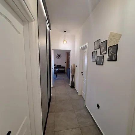 Daire Apartman Emilija