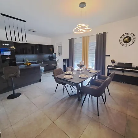Apartman Emilija Daire Šibenik